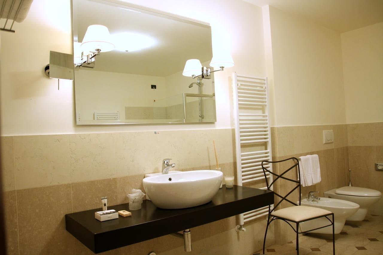 Gallery Hotel เรกานาติ ภายนอก รูปภาพ